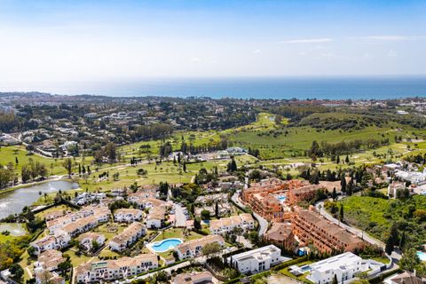 Villa a Benahavis, Malaga, Benahavis - € 1.700.000 | Ref: HFMs694227 - foto 15