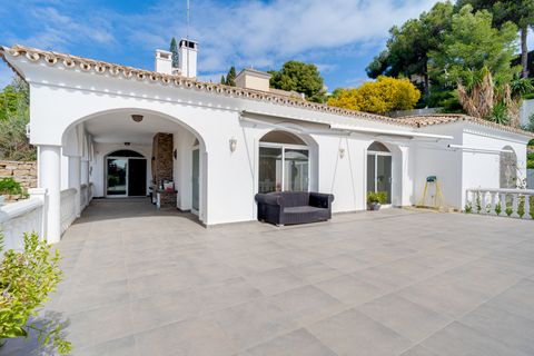 Villa a Benahavis, Malaga, Benahavis - € 1.700.000 | Ref: HFMs694227 - foto 17