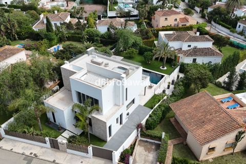 Villa en Marbesa, Malaga, Marbesa - € 3.499.000 | Ref: HFMl5370946 - photo 1