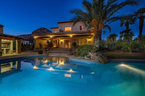 Villa i Javea, Alicante, Javea - € 1.290.000 | Ref: 3009_026039/11152 - foto 2