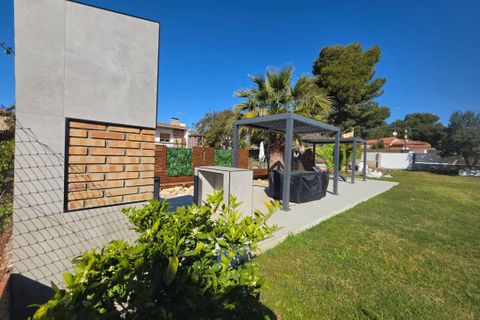 Villa in Cunit, Tarragona, Cunit - € 645.000 | Ref: VT534 - foto 5