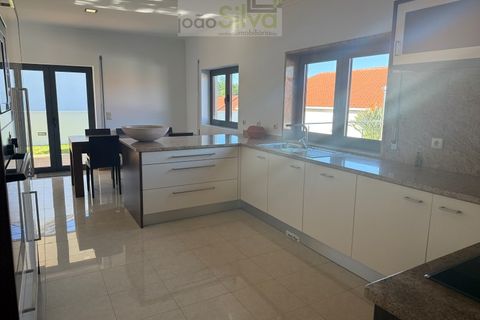 Villa a Ponte de Lima, Viana do Castelo, Ponte de Lima - € 1.500/mes | Ref: CAS_1883 - foto 4