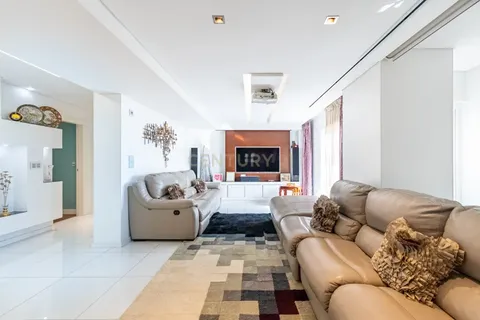 Lejlighed i Odivelas, Lisbon, Odivelas - € 1.250.000 | Ref: C0183-01378 - foto 2