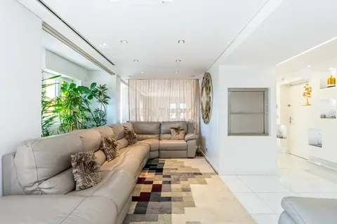 Lejlighed i Odivelas, Lisbon, Odivelas - € 1.250.000 | Ref: C0183-01378 - foto 3