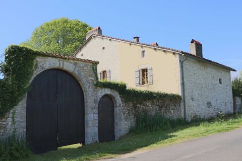 Villa a Les Pins, Charente, Les Pins - € 310.000 | Ref: BVI82590 - foto 2