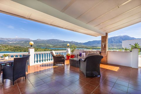 Villa i Vinuela, Malaga, Vinuela - € 449.000 | Ref: R5375794 - foto 13