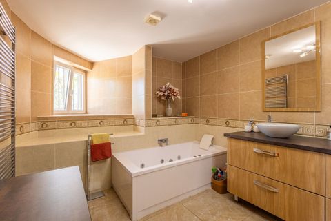 Villa i Vinuela, Malaga, Vinuela - € 449.000 | Ref: R5375794 - foto 37