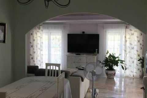 Villa a Torrevieja, Alicante, Torrevieja - € 2.800/mes | Ref: CHA0064 - foto 6