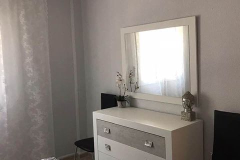 Villa a Torrevieja, Alicante, Torrevieja - € 2.800/mes | Ref: CHA0064 - foto 11