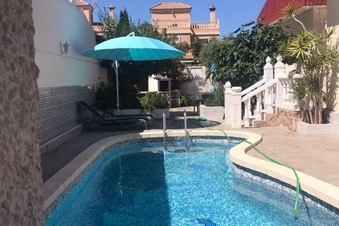 Villa a Torrevieja, Alicante, Torrevieja - € 2.800/mes | Ref: CHA0064 - foto 17