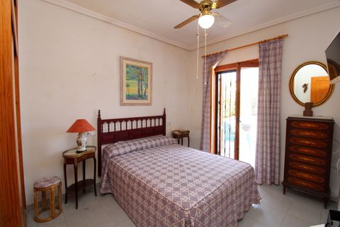 Villa i La Zenia, Alicante, La Zenia - € 630.000 | Ref: HE27640 - foto 3