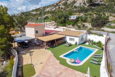 Villa i Elda, Alicante, Elda - € 399.950 | Ref: CF3339 - foto 1