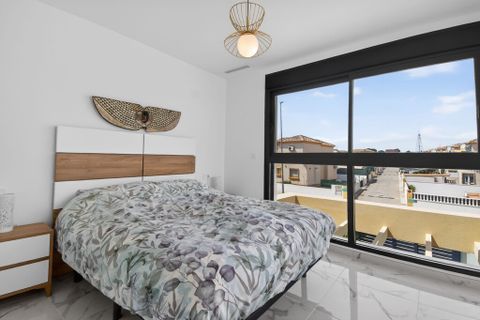 Villa i Benijofar, Alicante, Benijofar - € 425.000 | Ref: DLS0644 - foto 14