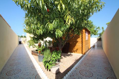 Villa a Torrevieja, Alicante, Torrevieja - € 227.000 | Ref: C1-095/4147 - foto 16