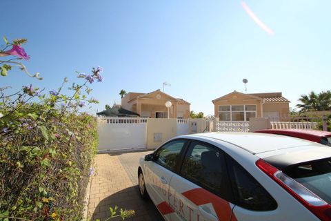 Villa a Torrevieja, Alicante, Torrevieja - € 227.000 | Ref: C1-095/4147 - foto 37