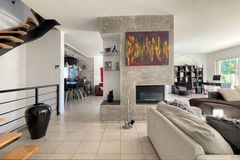 Villa i Uzes, Gard, Uzes - € 945.000 | Ref: HH-15973846 - foto 2