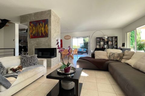 Villa i Uzes, Gard, Uzes - € 945.000 | Ref: HH-15973846 - foto 8