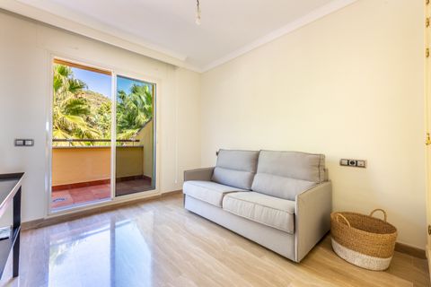 Penthouse i Marbella, Malaga, Marbella - € 1 250 000 | Ref: R112-10768 - foto 13