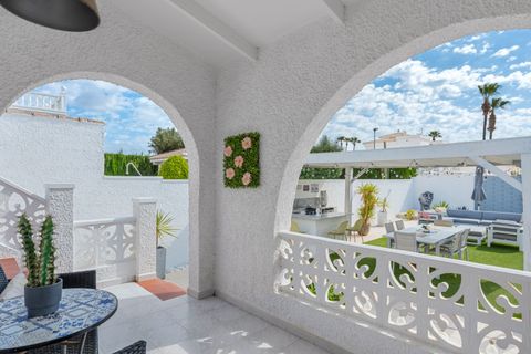 Villa a Ciudad Quesada, Alicante, Ciudad Quesada - € 440.000 | Ref: 200-4772 - foto 19