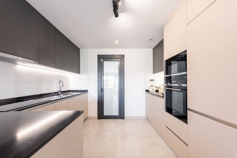 Leilighet i Estepona, Malaga, Estepona - € 690 000 | Ref: CDS5373775-FO - foto 13
