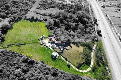 Helårsgrund i Loures, Lisbon, Loures - € 160.000 | Ref: C0383-01276 - foto 1