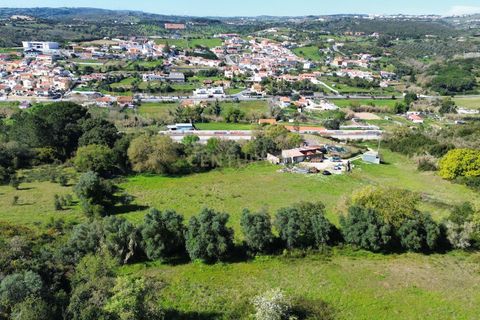 Helårsgrund i Loures, Lisbon, Loures - € 160.000 | Ref: C0383-01276 - foto 7