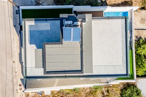 Villa i Odivelas, Lisbon, Odivelas - € 990.000 | Ref: C0383-01290 - foto 12