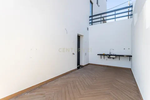 Villa i Odivelas, Lisbon, Odivelas - € 990.000 | Ref: C0383-01290 - foto 18