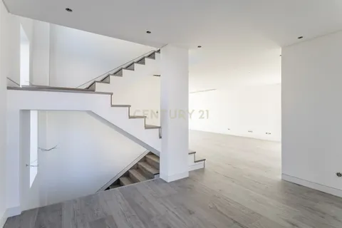 Villa i Odivelas, Lisbon, Odivelas - € 990.000 | Ref: C0383-01290 - foto 22
