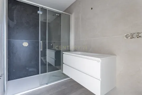 Villa i Odivelas, Lisbon, Odivelas - € 990.000 | Ref: C0383-01290 - foto 39