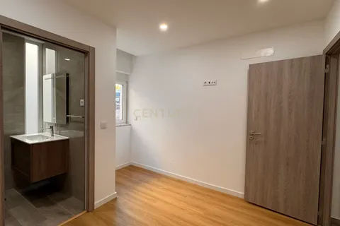 Lejlighed i Sacavem, Lisbon, Sacavem - € 309.500 | Ref: C0383-01293 - foto 31