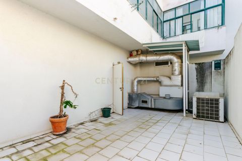 Erhvervsejendom i Setubal, Setubal, Setubal - € 350.000 | Ref: C0383-01329 - foto 26
