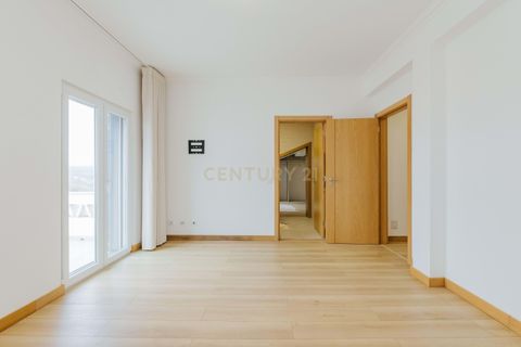 Villa a Alenquer, Lisbon, Alenquer - € 580.000 | Ref: C0383-01413 - foto 12