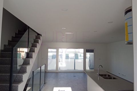 Rækkehus i Corroios, Setubal, Corroios - € 555.000 | Ref: 138 - foto 12