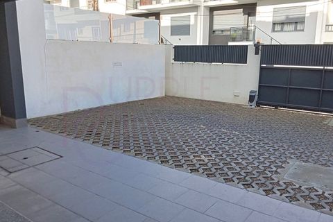 Rækkehus i Corroios, Setubal, Corroios - € 555.000 | Ref: 138 - foto 33