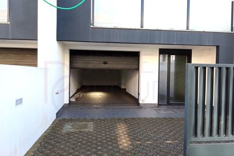 Rækkehus i Corroios, Setubal, Corroios - € 555.000 | Ref: 138 - foto 41