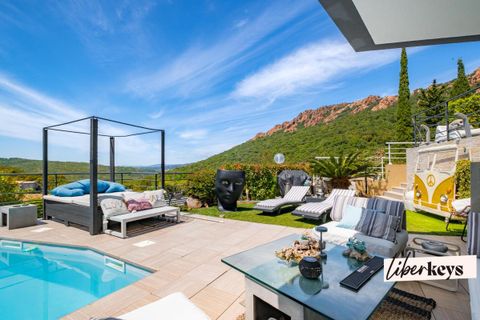 Villa i Saint-Raphaël, Var, Saint-Raphaël - € 1.390.000 | Ref: DOM32061 - foto 2