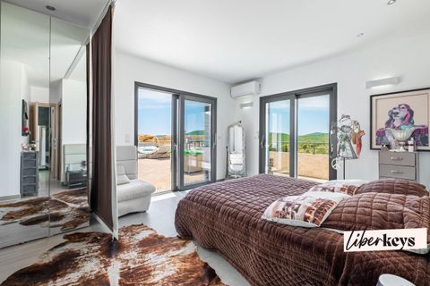 Villa i Saint-Raphaël, Var, Saint-Raphaël - € 1.390.000 | Ref: DOM32061 - foto 13