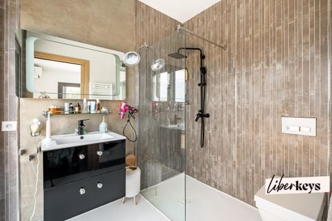 Villa i Saint-Raphaël, Var, Saint-Raphaël - € 1.390.000 | Ref: DOM32061 - foto 14