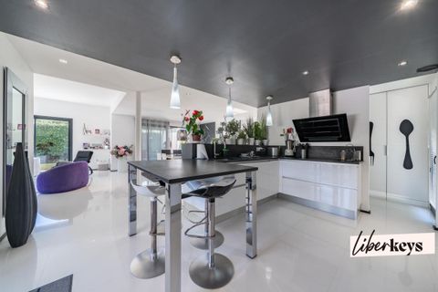 Villa i Saint-Raphaël, Var, Saint-Raphaël - € 1.590.000 | Ref: DOM31377 - foto 4