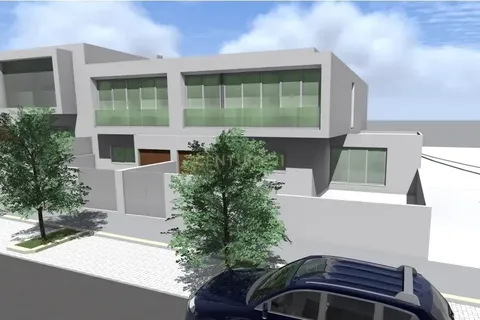 Helårsgrund i Maia, Porto, Maia - € 85.000 | Ref: C0466-00373 - foto 2
