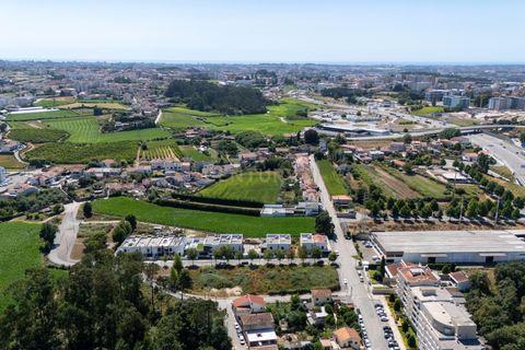 Helårsgrund i Maia, Porto, Maia - € 85.000 | Ref: C0466-00373 - foto 18