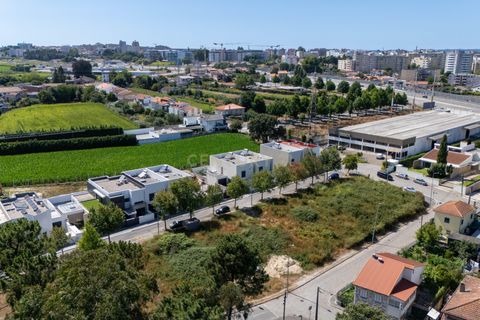 Helårsgrund i Maia, Porto, Maia - € 85.000 | Ref: C0466-00373 - foto 19