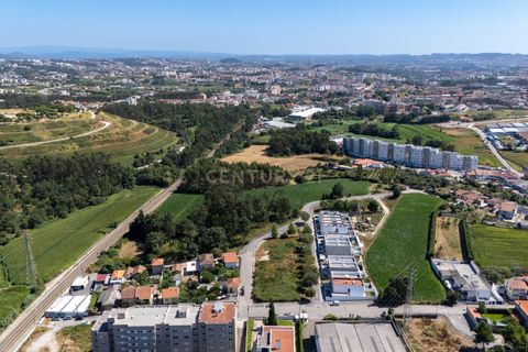 Helårsgrund i Maia, Porto, Maia - € 85.000 | Ref: C0466-00373 - foto 22
