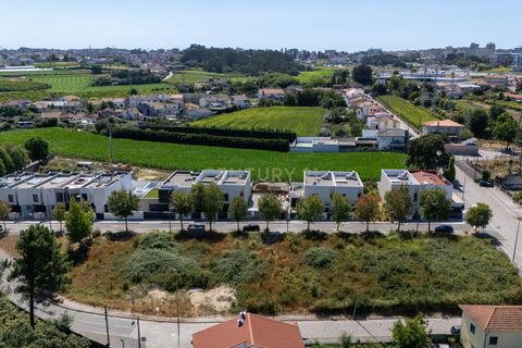 Helårsgrund i Maia, Porto, Maia - € 85.000 | Ref: C0466-00373 - foto 29