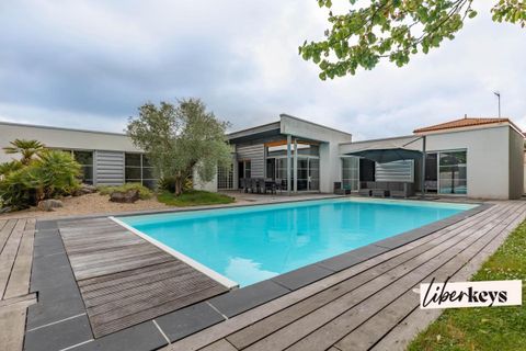 Villa in Clisson, Loire-Atlantique, Clisson - € 729.500 | Ref: DOM31879 - foto 2
