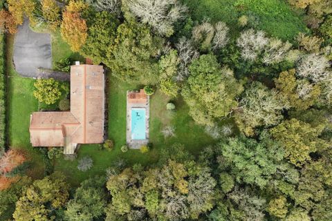 Villa i Ustaritz, Pyrenees-Atlantiques, Ustaritz - € 695.000 | Ref: DOM25387 - foto 2
