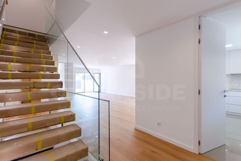 Rækkehus i Cascais, Lisbon, Cascais - € 2.200.000 | Ref: OSO26019.MGS - foto 7