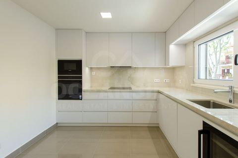 Rækkehus i Cascais, Lisbon, Cascais - € 2.200.000 | Ref: OSO26019.MGS - foto 8