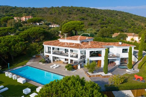Villa i Sainte-Maxime, Var, Sainte-Maxime - € 10.700.000 | Ref: 86896493 - foto 1